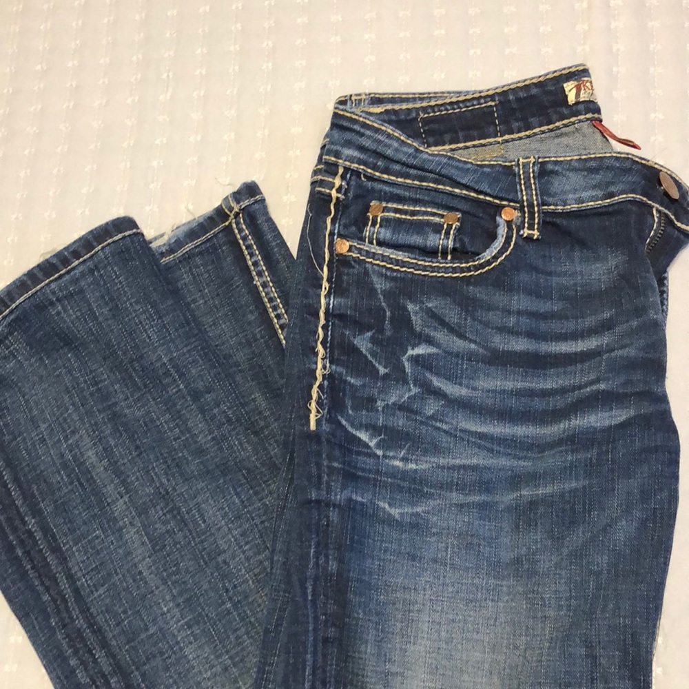 Boot cut jeans